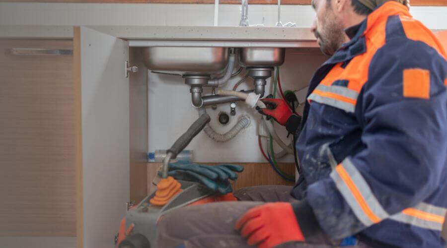 Residential Slab Leak Plumbing in Radnor, OH